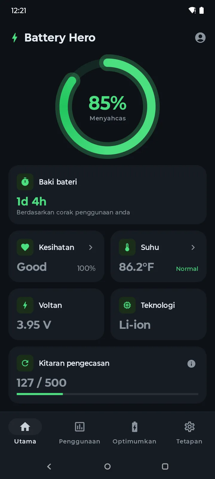 Papan pemuka Battery Hero menunjukkan bateri 97%, skor kesihatan, suhu, voltan dan kitaran pengecasan