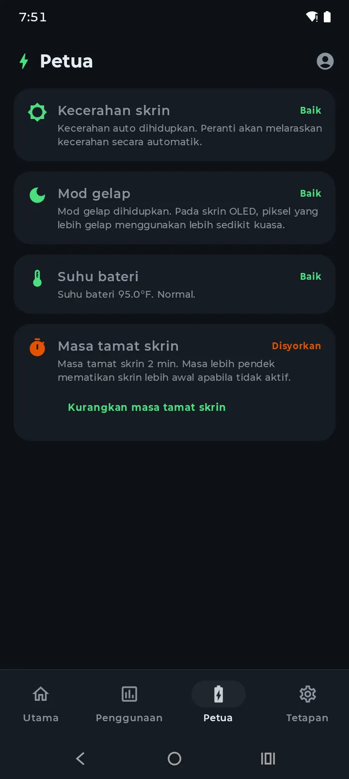 Tab Petua Battery Hero menunjukkan skor dan petua bateri peribadi
