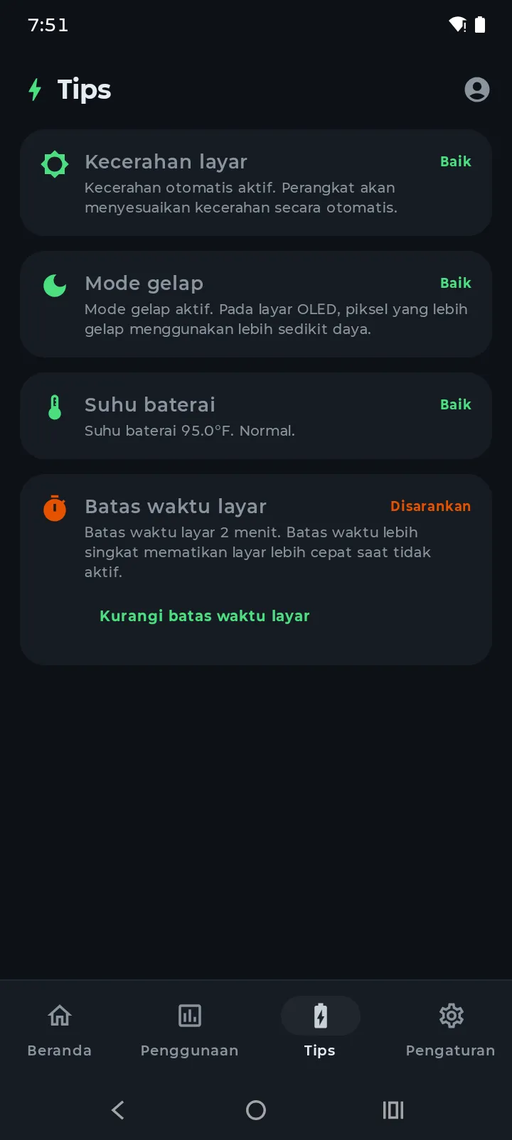 Tab Tips Battery Hero menampilkan skor dan tips baterai personal