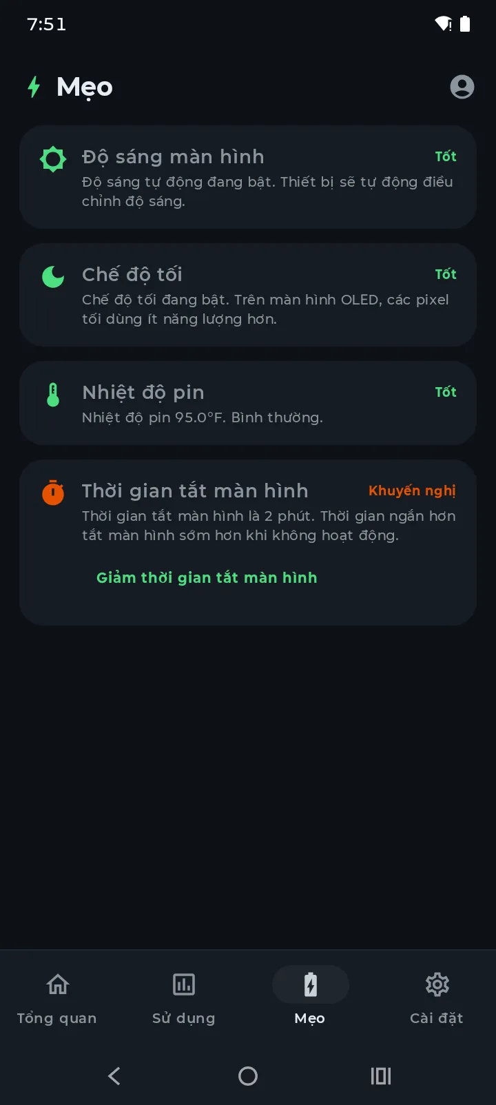 Tab Mẹo của Battery Hero hiển thị điểm và mẹo pin cá nhân hóa